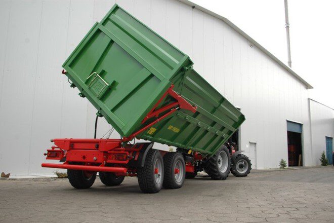 עגלה PRONAR T669/1