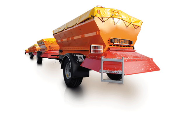 מפזרת PRONAR T130