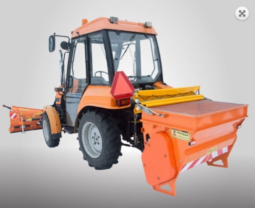מפזרת PRONAR PW120